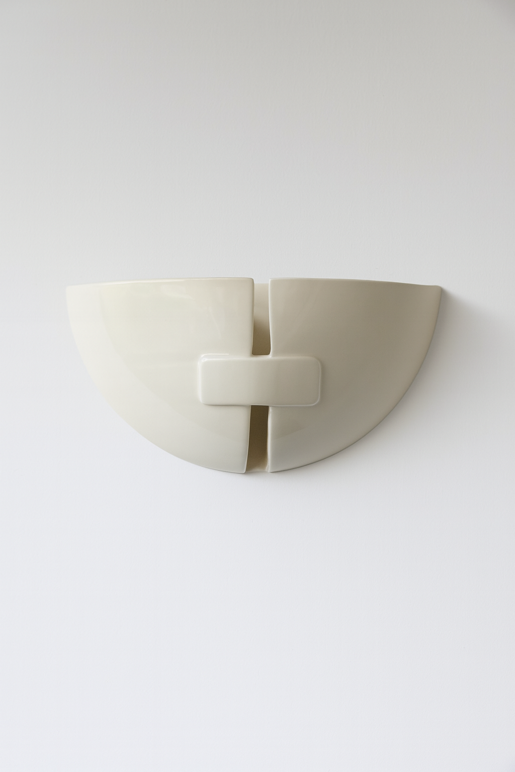Clara Sconce