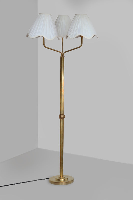 Rosie Floor Lamp in pleated -pleated