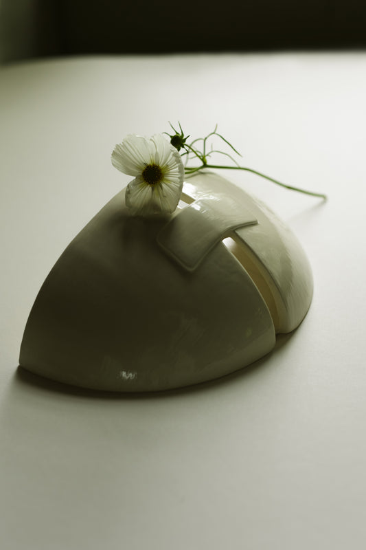Clara Sconce