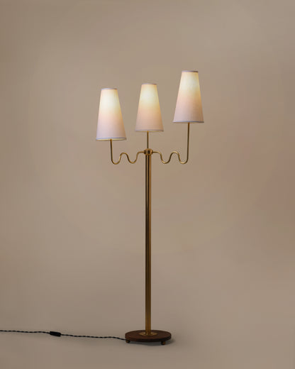 Willow Floor Lamp