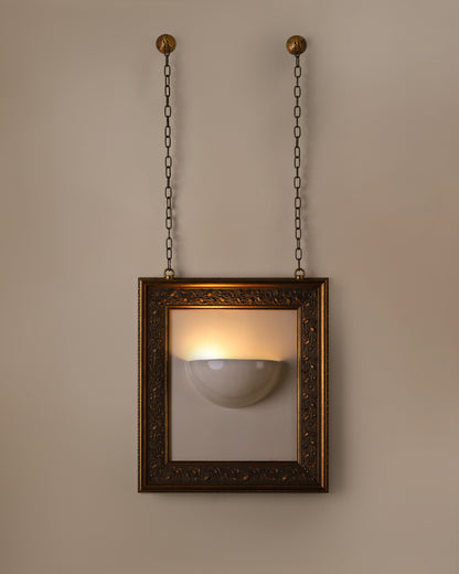 Clea Sconce