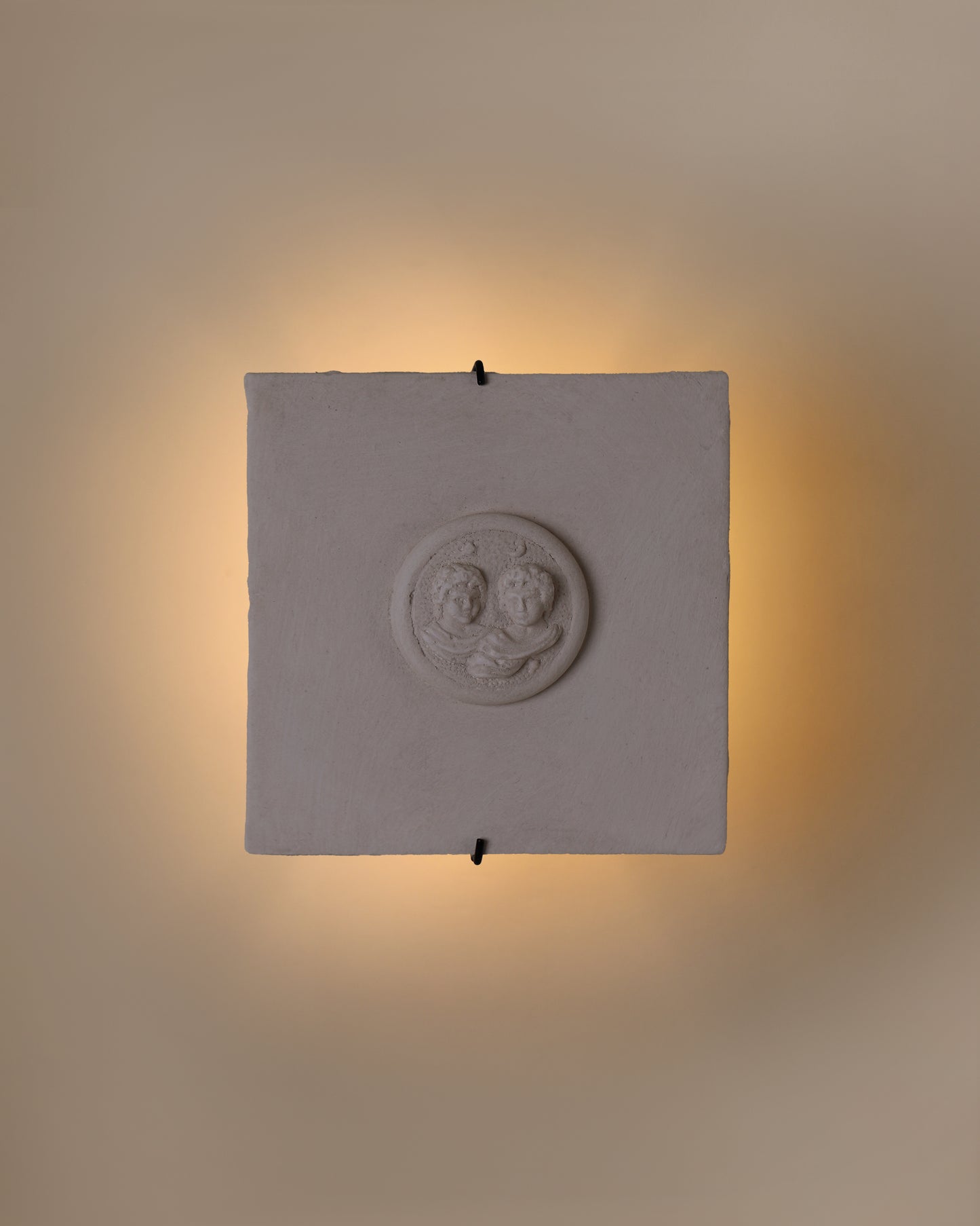 Elio Sconce