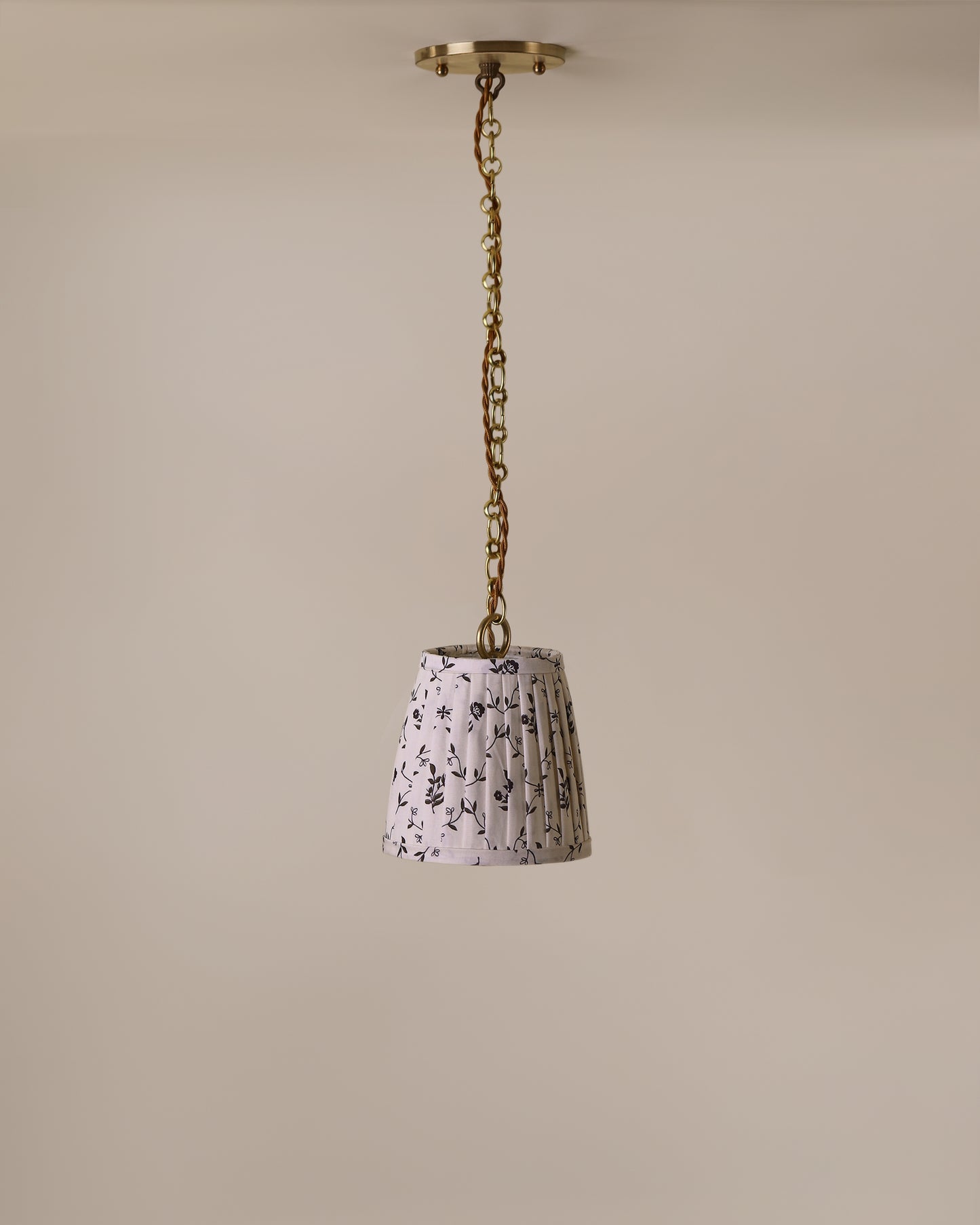 Effie Pendant