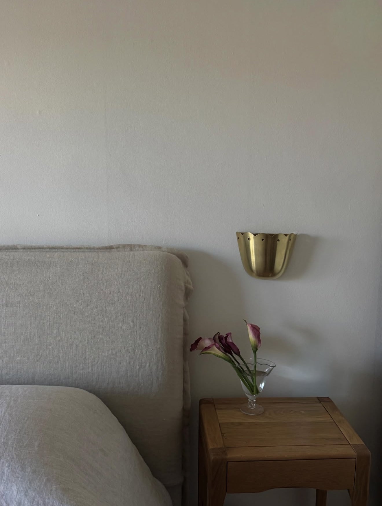 Tulip Sconce