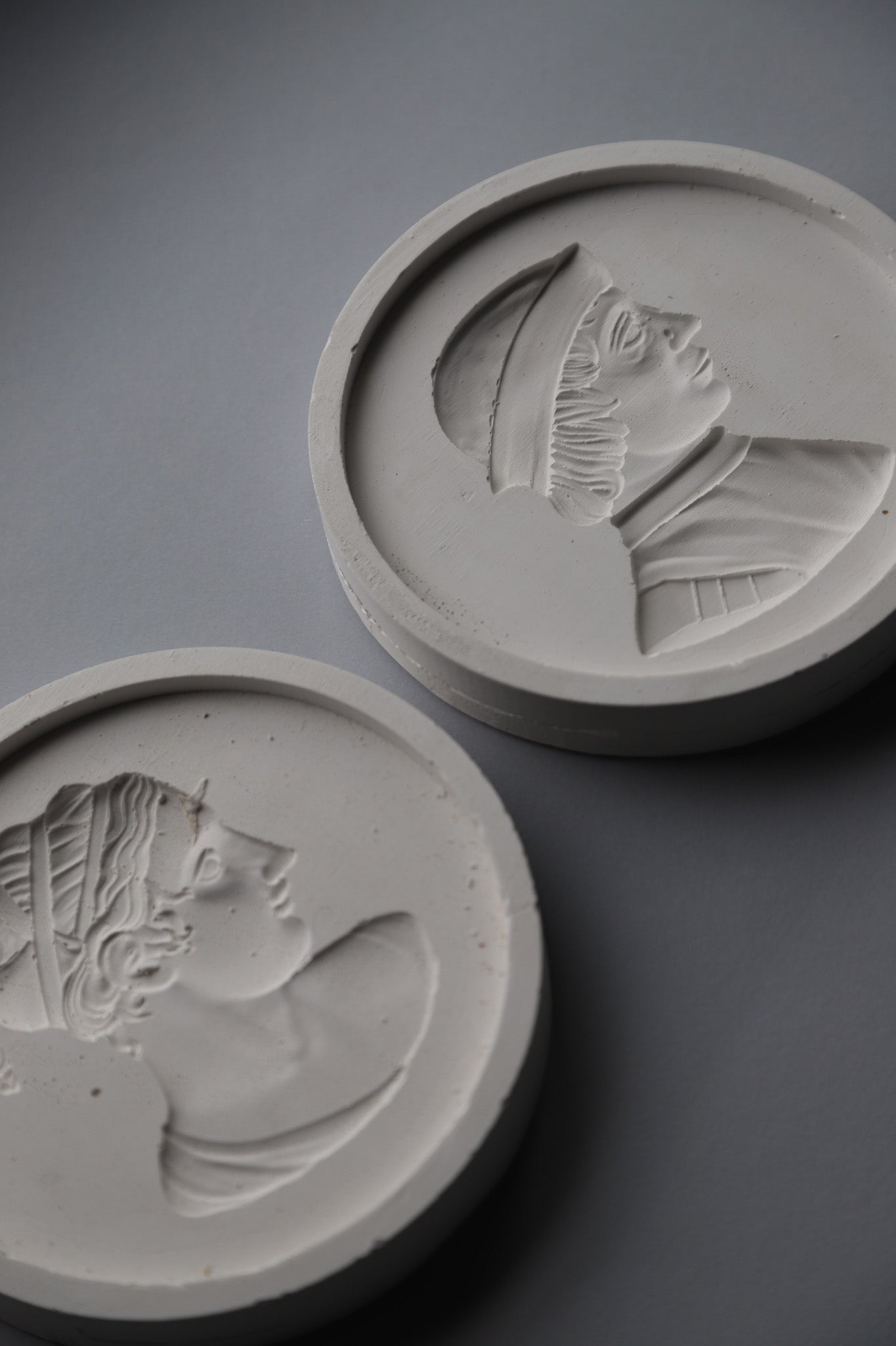 Elio Relief