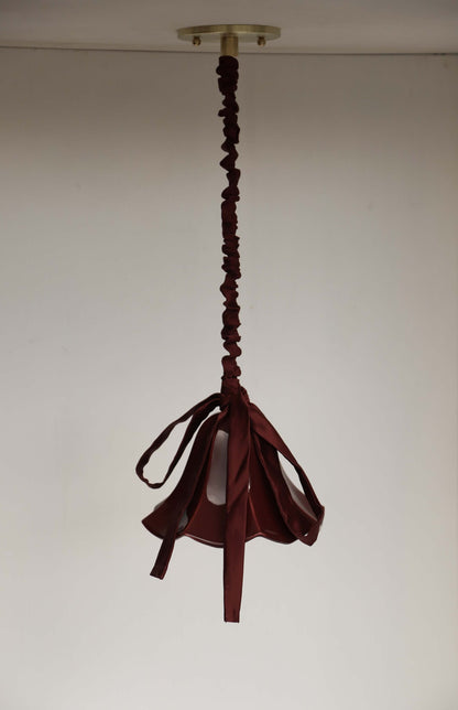Jean Pendant in Garnet -garnet