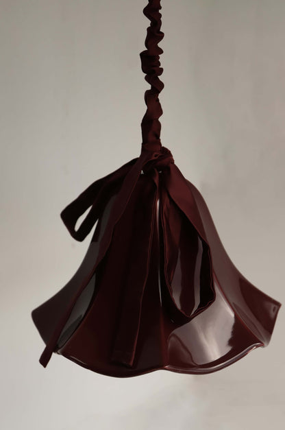 Jean Pendant in Garnet -garnet