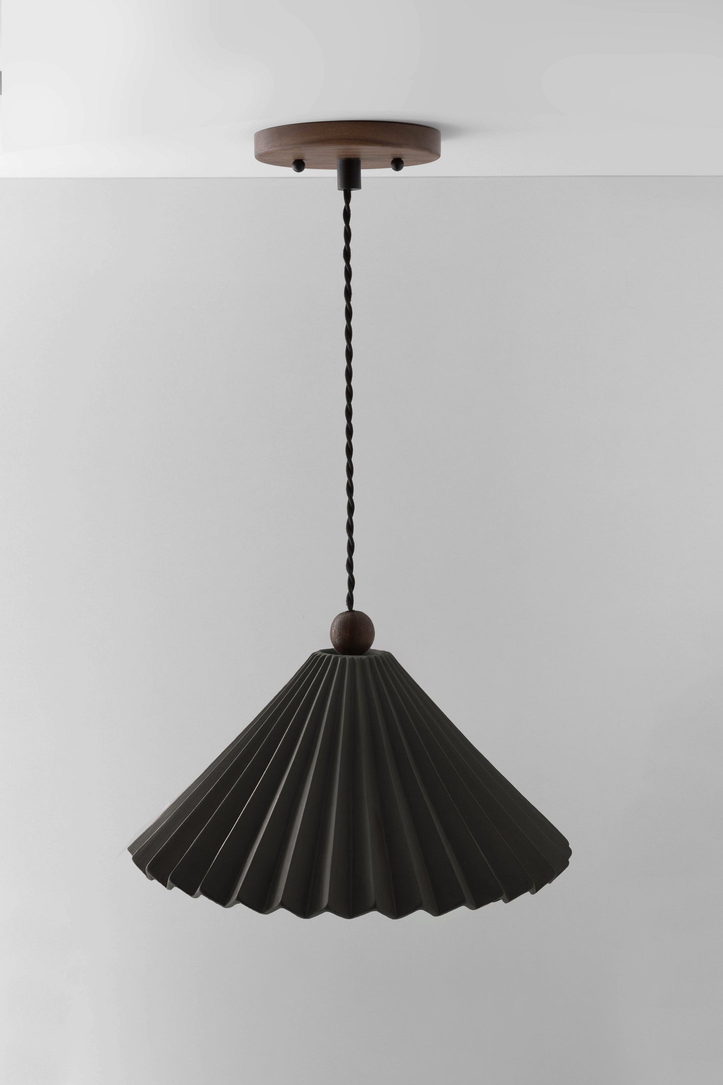 Prairie Pendant in chocolate -chocolate