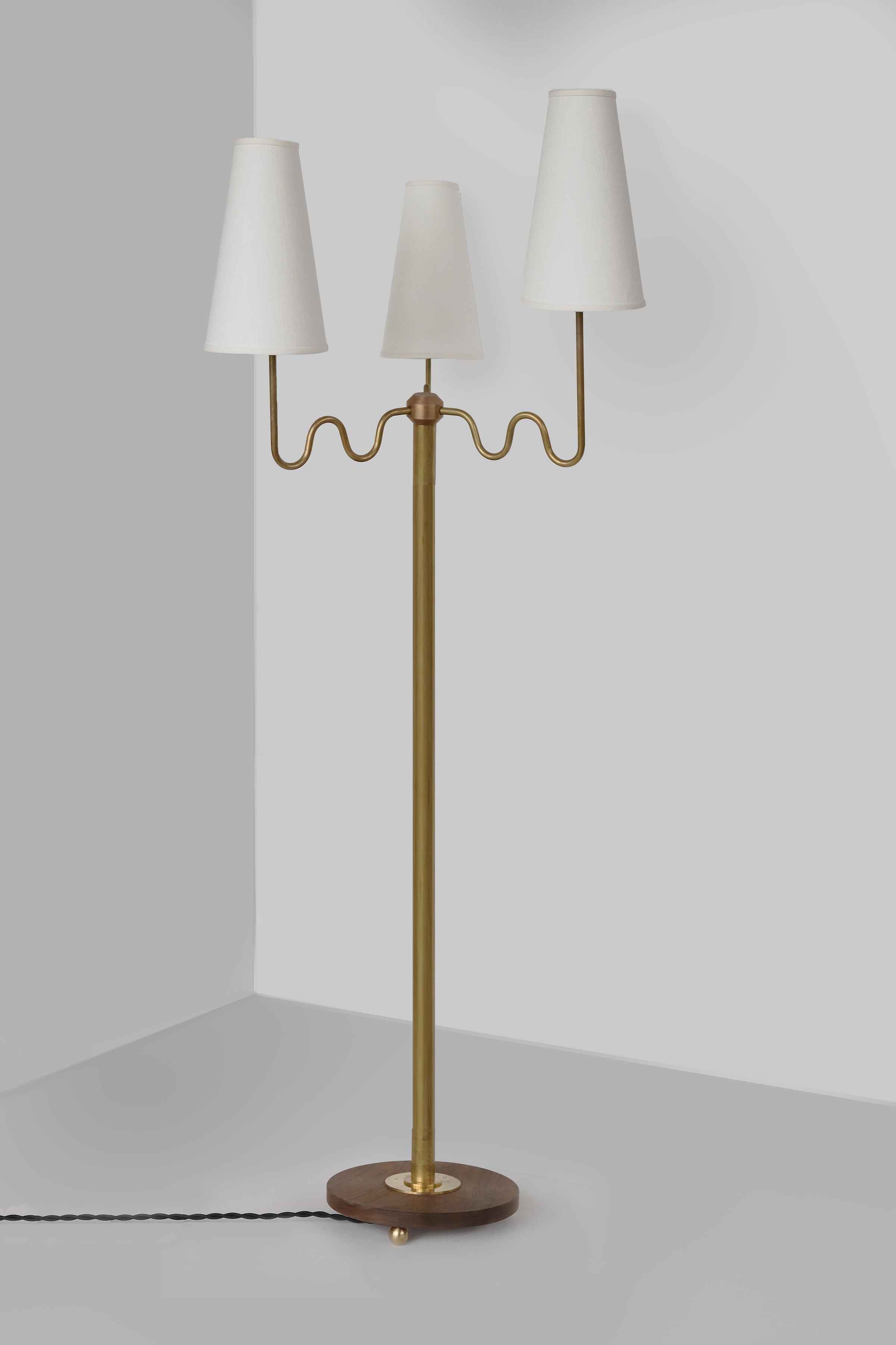 Willow Floor Lamp – Huey Lightshop