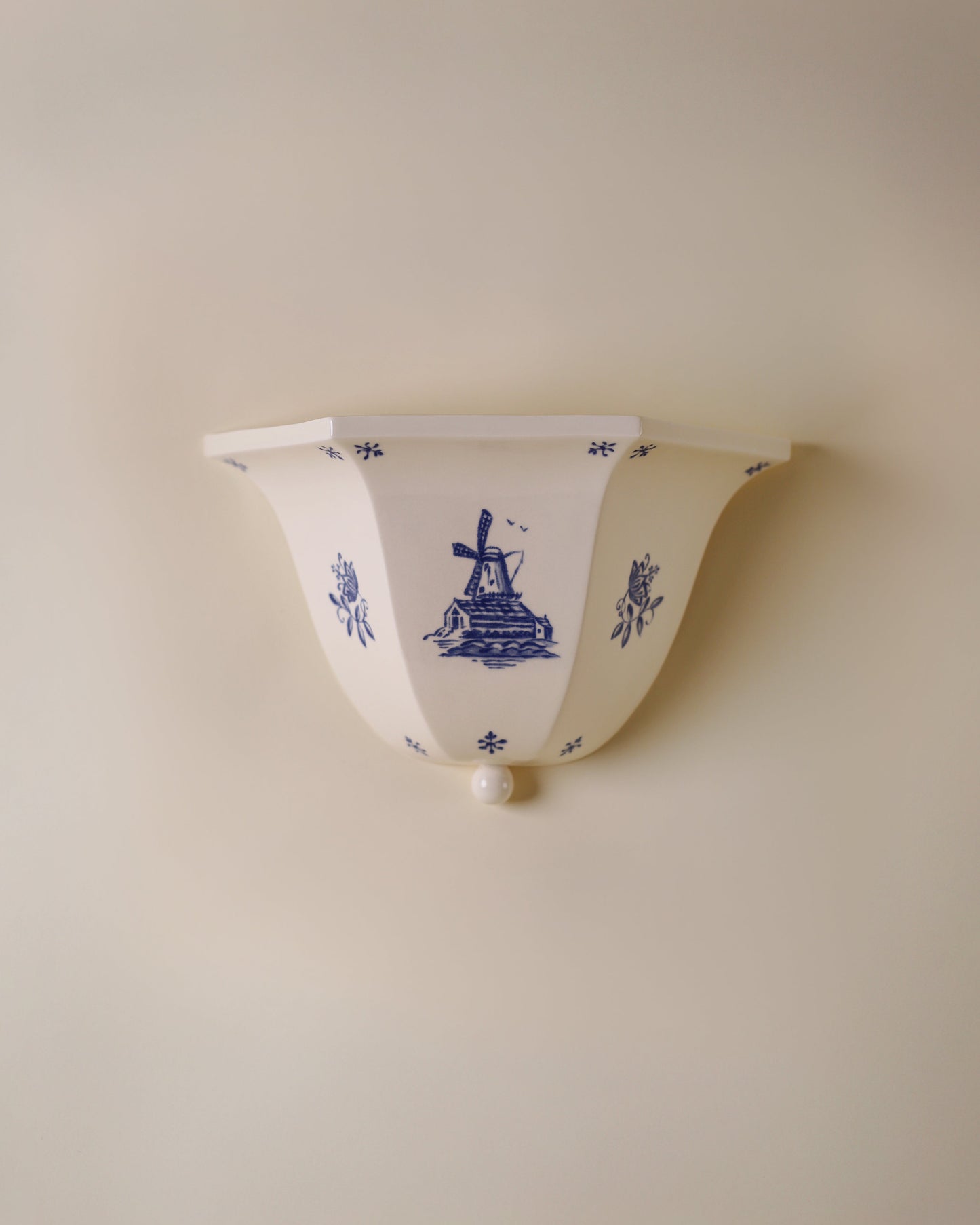 Artist's Edition - Maeve Sconce
