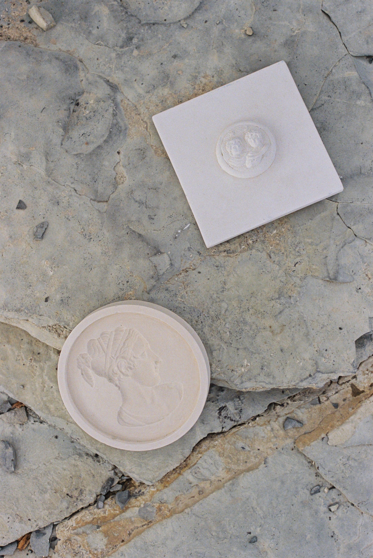 Elio Relief
