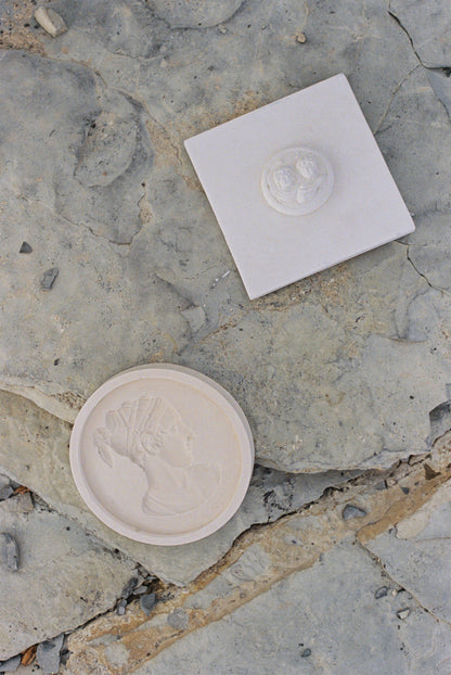 Elio Relief