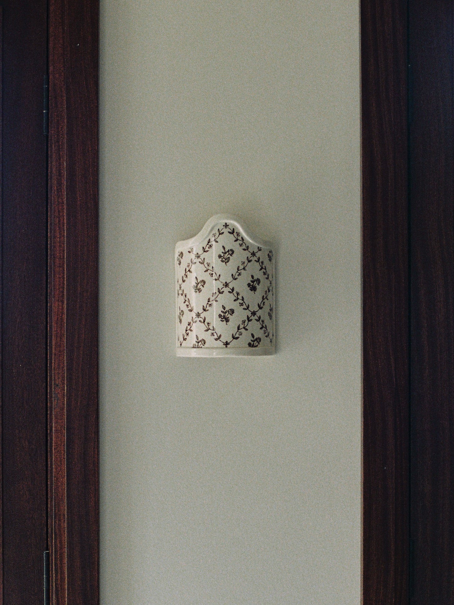 Windermere Sconce