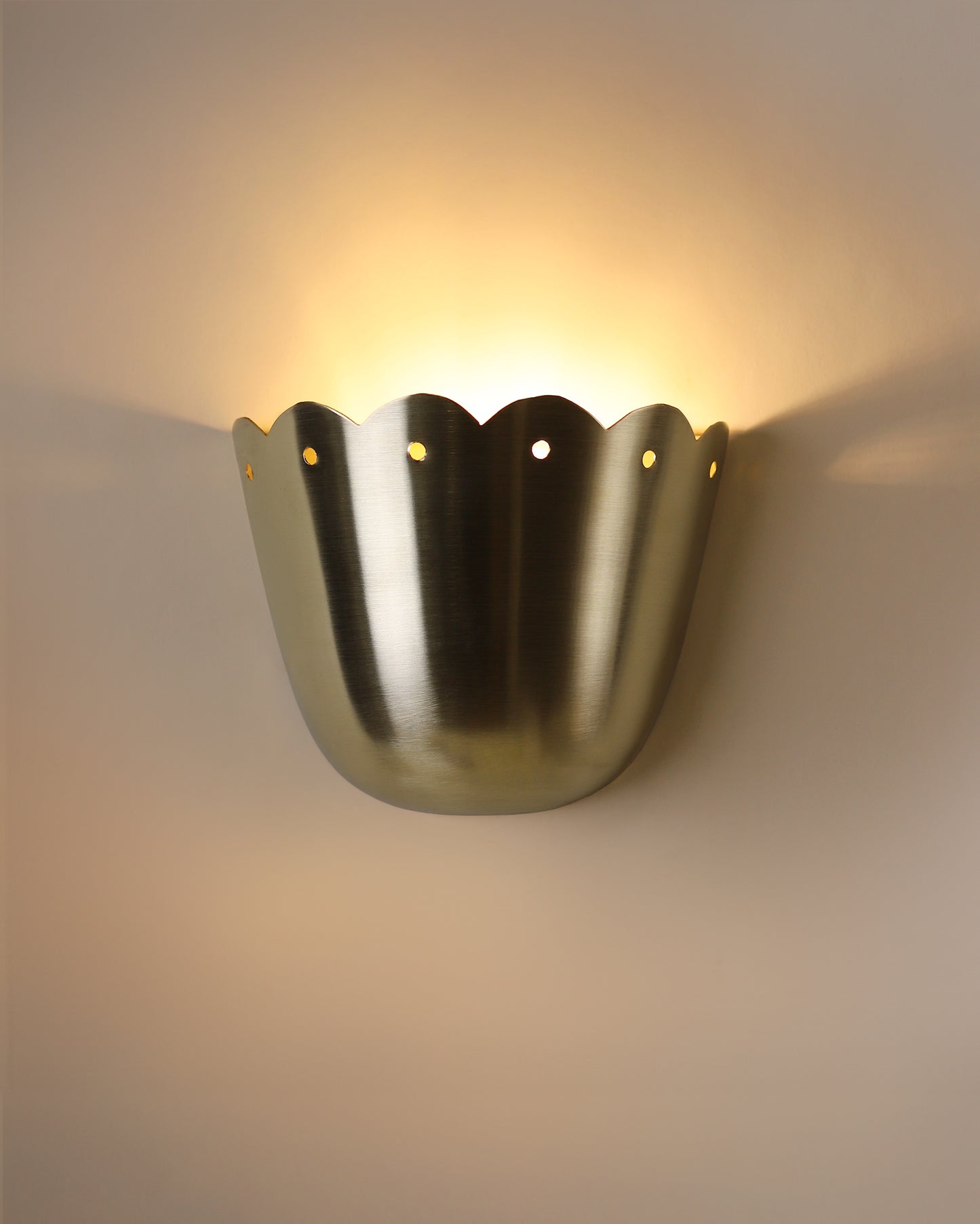 Tulip Sconce