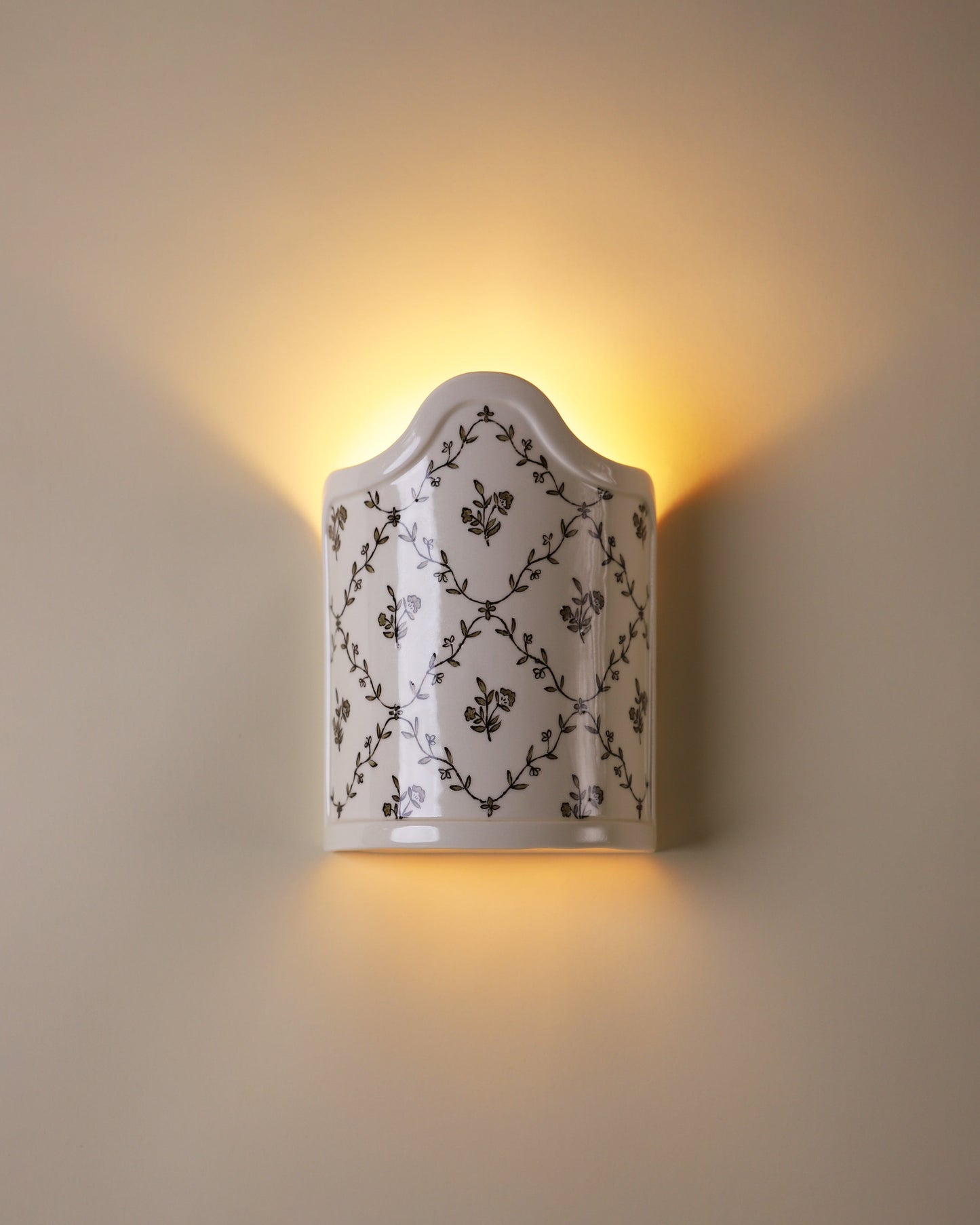 Windermere Sconce