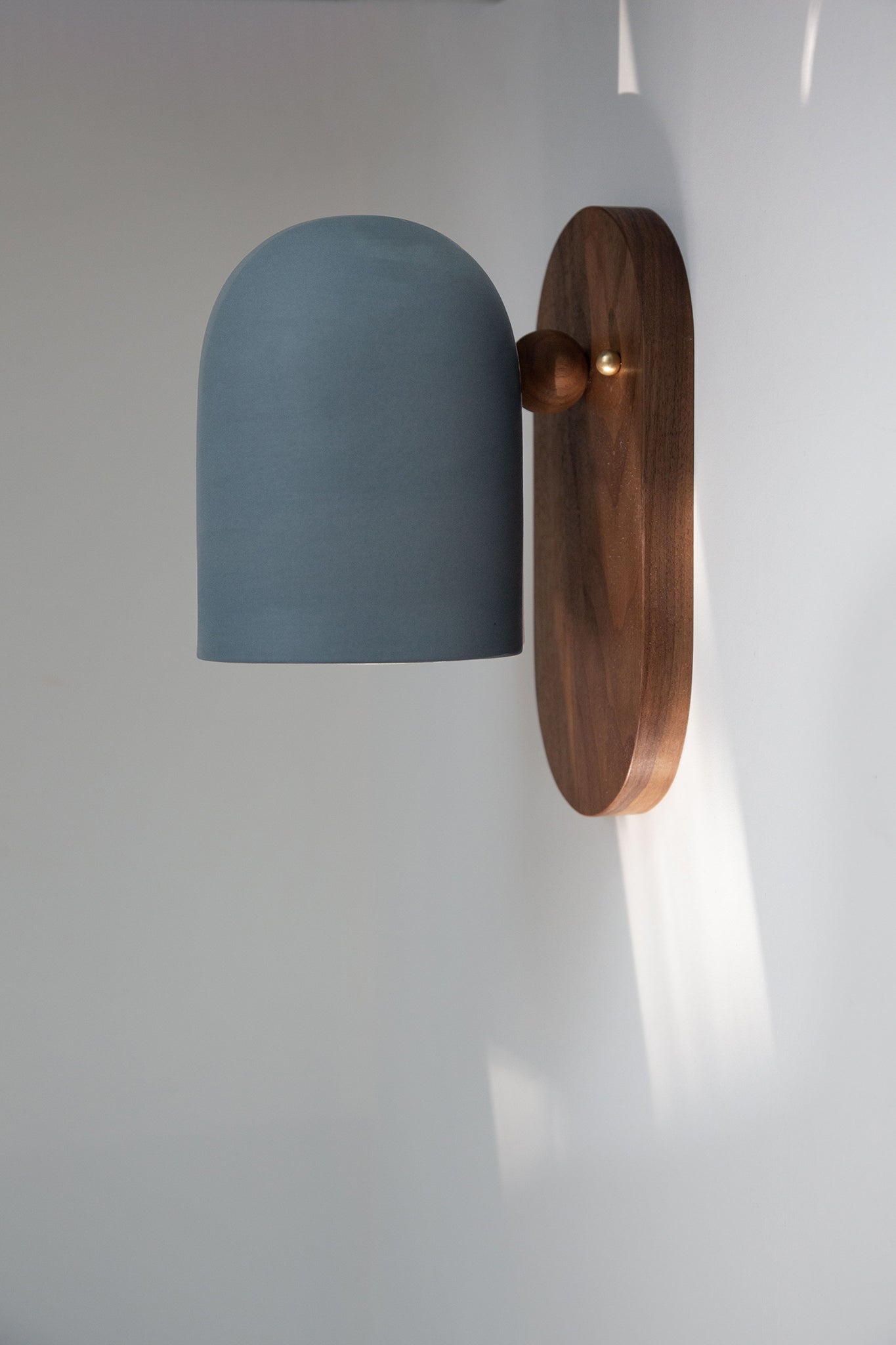 Sable Sconce in storm -storm